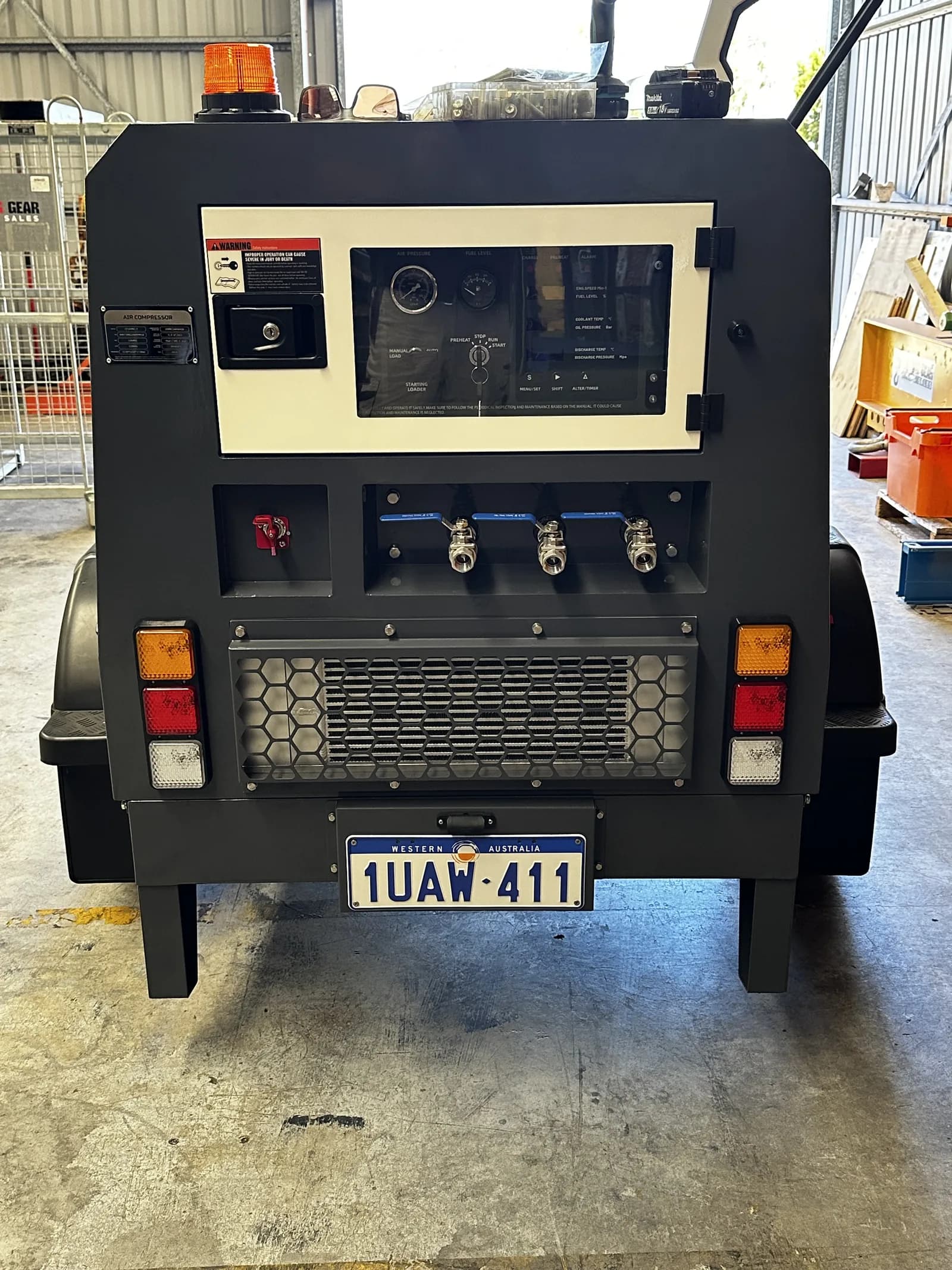 190CFM compressor rear view